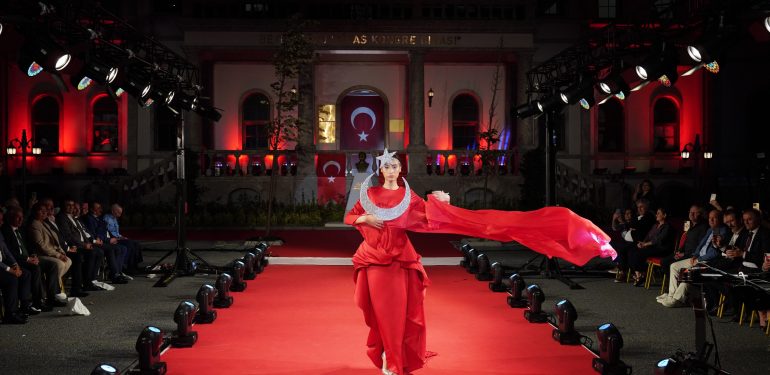 _SİVAS KONGRESİ VATANIMIZIN, MİLLETİNİ SAVUNMAK İÇİN ÇIKARDIĞI ORTAK SES..._3